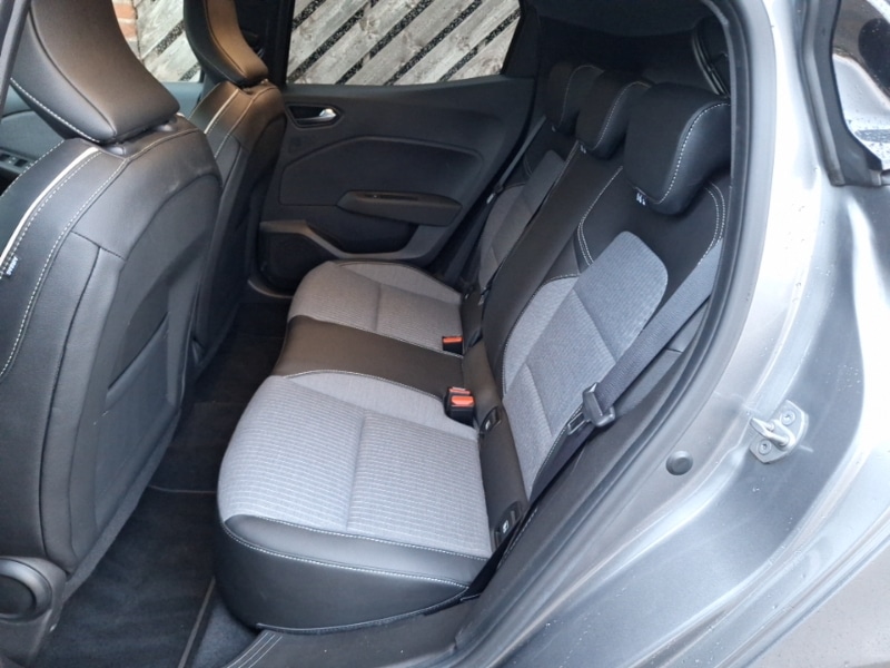 Used Renault Clio 2024 for sale - 77911890: Photo 6