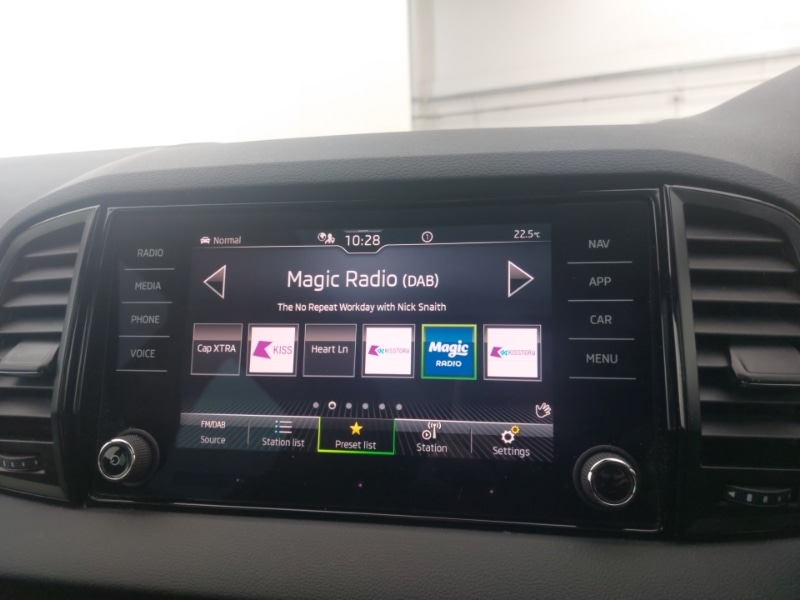 Used Skoda Karoq 2022 for sale - 76708399: Photo 12