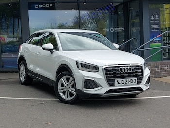 Audi - Q2
