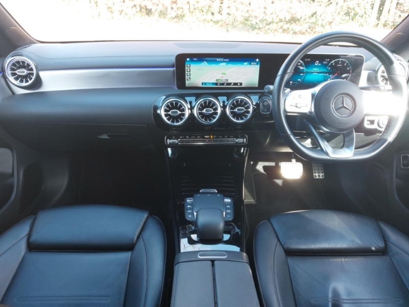 Used Mercedes-Benz CLA 2020 for sale - 78156381: Photo 2