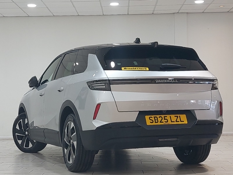 Used Vauxhall Grandland 2025 for sale - 76822432: Photo 3