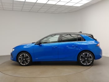 Used Vauxhall Astra 2023 for sale - 76479090: Photo