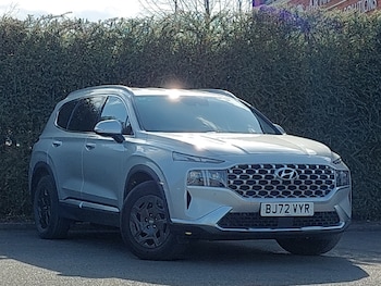 Hyundai Santa Fe feature image