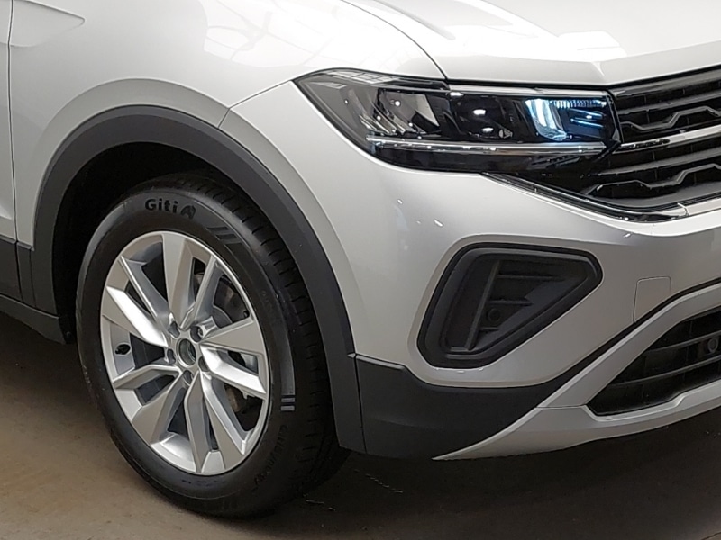 Used Volkswagen T-Cross 2025 for sale - 76881006: Photo 9