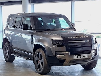Used Land Rover Defender 2020 for sale - 78861618: Photo