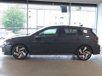 Used Volkswagen Golf 2025 for sale - 75640284: Photo