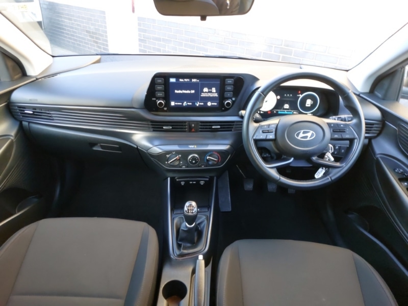 Used Hyundai i20 2024 for sale - 76727032: Photo 2