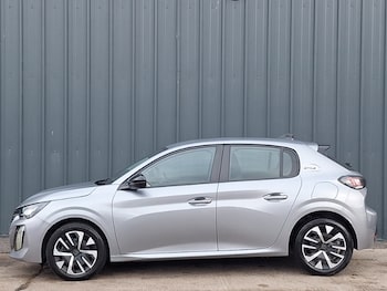 Used Peugeot 208 2025 for sale - 77585380: Photo