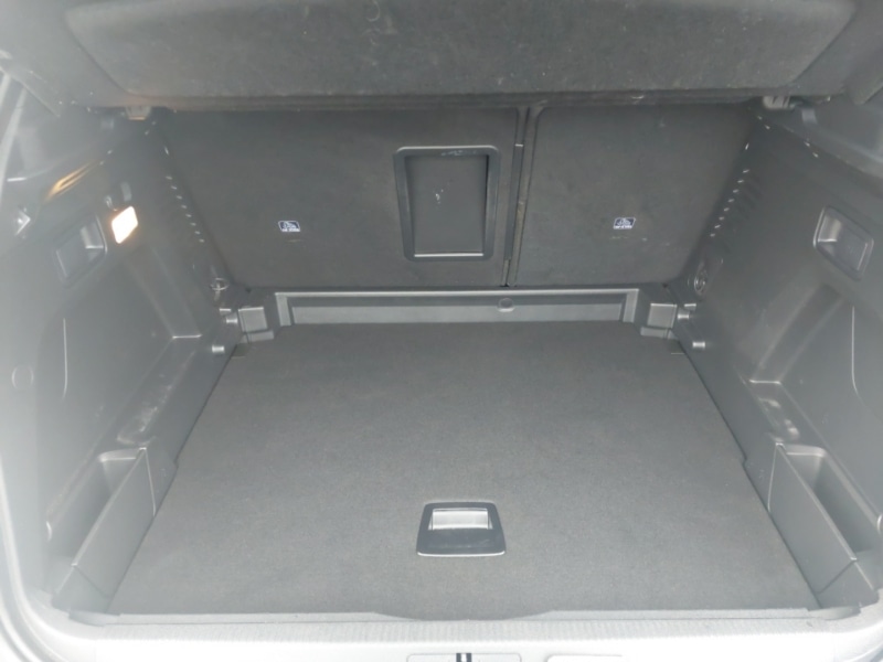 Used Peugeot 3008 2023 for sale - 77956219: Photo 8