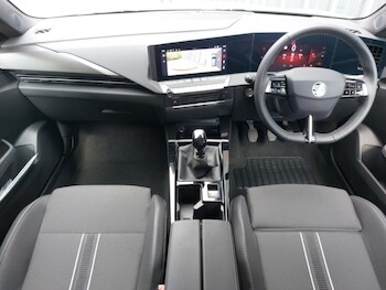 Used Vauxhall Astra 2025 for sale - 75447411: Photo