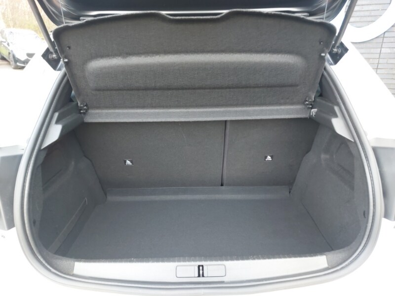 Used Peugeot 208 2021 for sale - 77938774: Photo 8