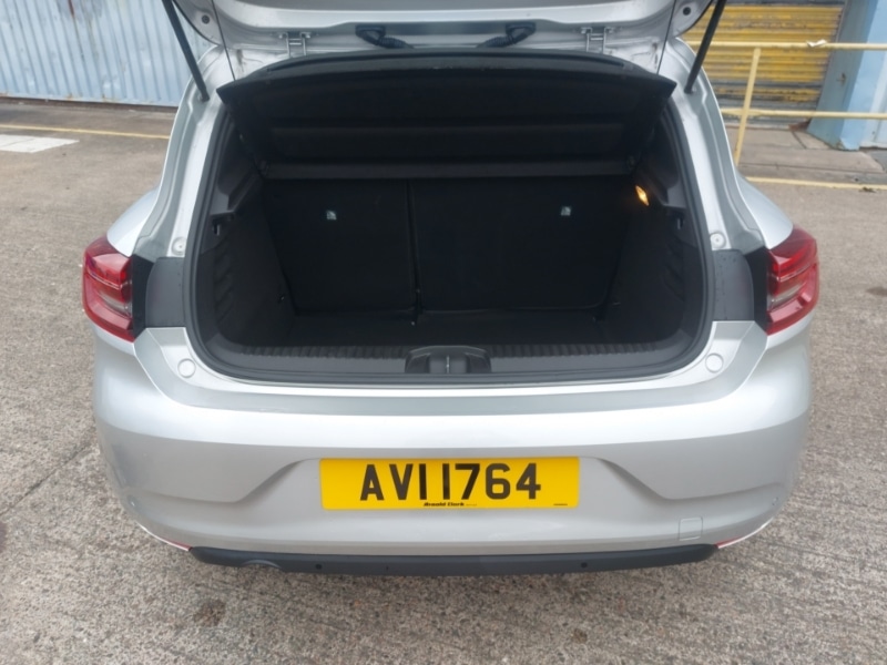 Used Renault Clio 2023 for sale - 77285197: Photo 8