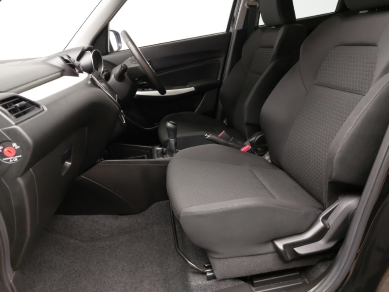 Used Suzuki Swift 2022 for sale - 77197152: Photo 5