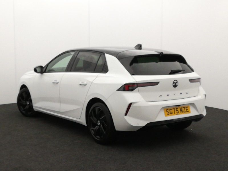 Used Vauxhall Astra 2025 for sale - 76823046: Photo 3