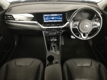 Used Kia Niro 2019 for sale - 76967555: Photo