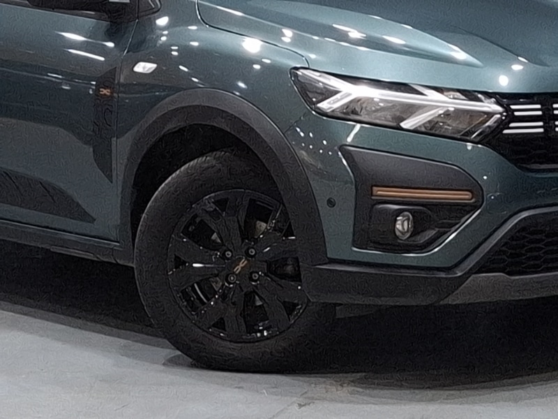 Used Dacia Sandero Stepway 2024 for sale - 77046670: Photo 9