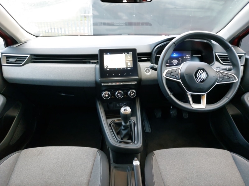 Used Renault Clio 2024 for sale - 77395496: Photo 2