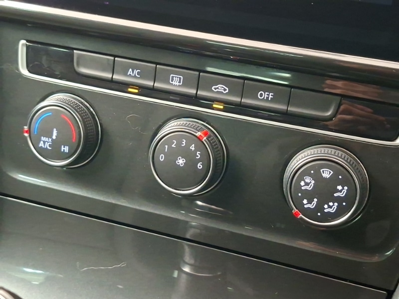 Used Volkswagen Golf 2020 for sale - 77923737: Photo 11