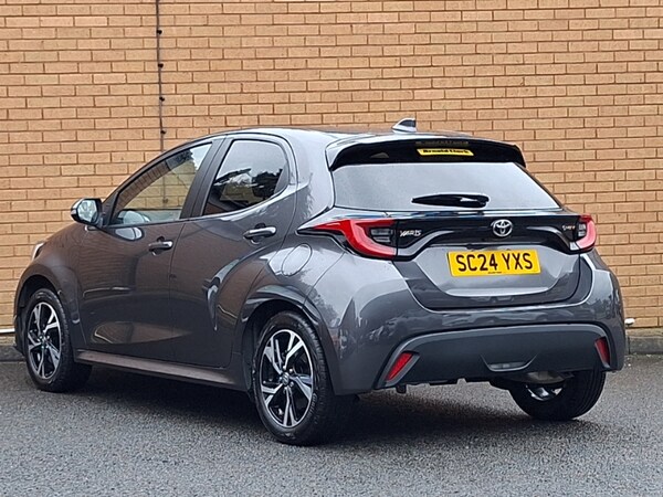 Used Toyota Yaris 2024 for sale - 76135572: Photo 3
