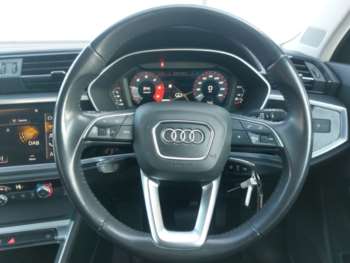 Used Audi Q3 2020 for sale - 74913677: Photo