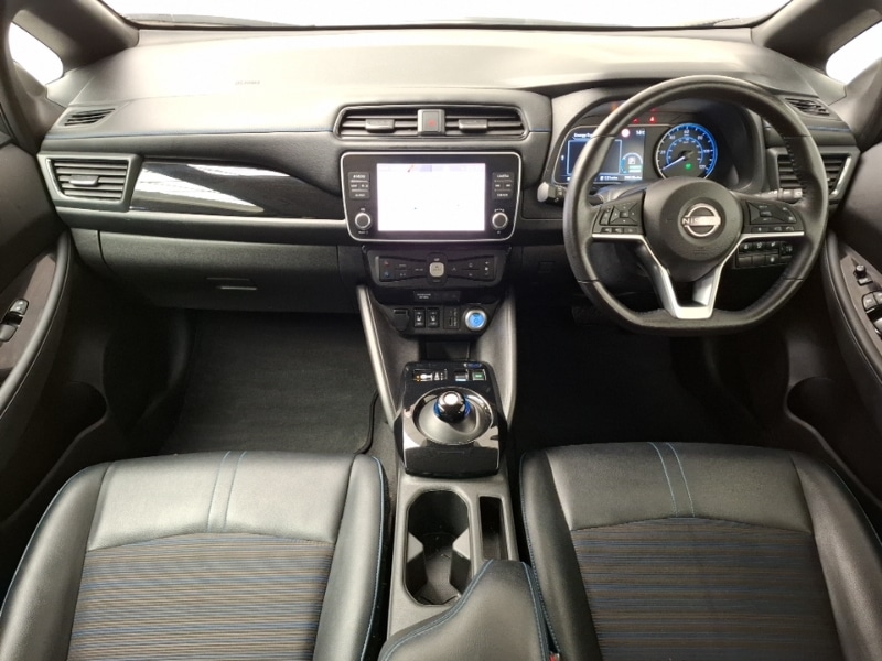 Used Nissan Leaf 2022 for sale - 76465562: Photo 2