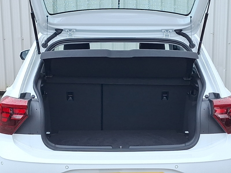 Used Volkswagen Polo 2024 for sale - 76708579: Photo 8