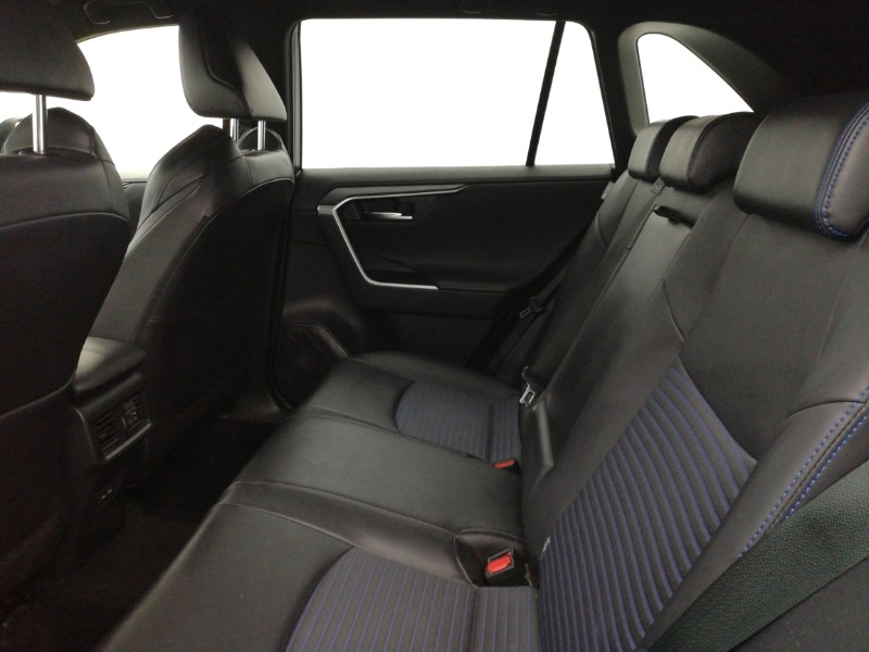 Used Toyota RAV4 2022 for sale - 77876287: Photo 6