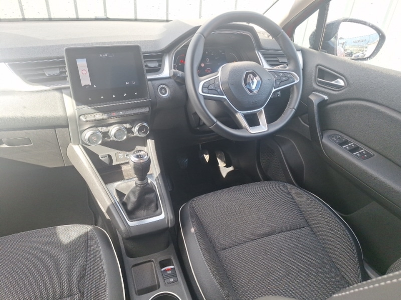 Used Renault Captur 2022 for sale - 78085553: Photo 2