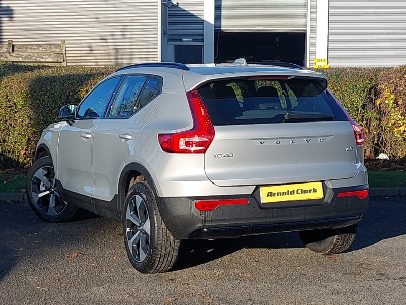 Used Volvo XC40 2025 for sale - 76955088: Photo 3