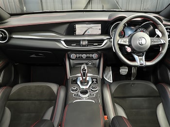 Used Alfa Romeo Stelvio 2021 for sale - 78912199: Photo