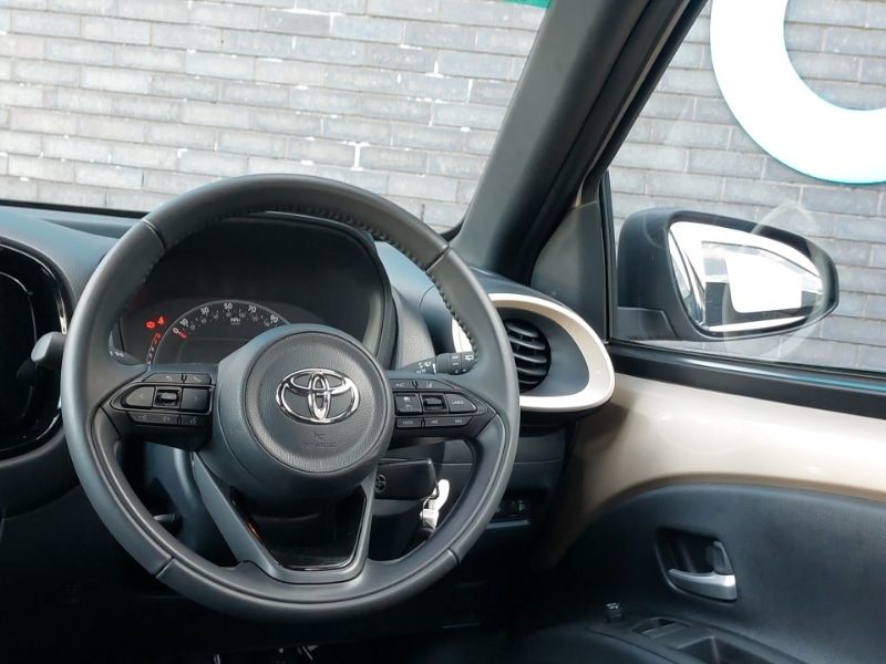 Used Toyota Aygo X 2022 for sale - 76383559: Photo 10