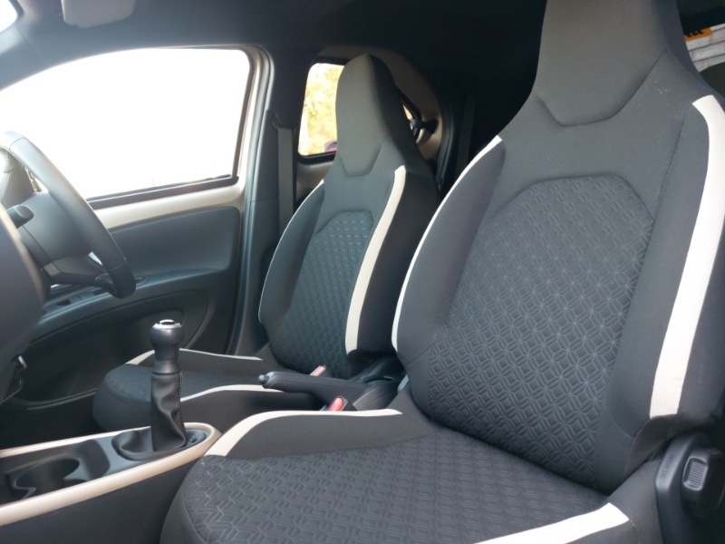 Used Toyota Aygo X 2022 for sale - 76383559: Photo 12