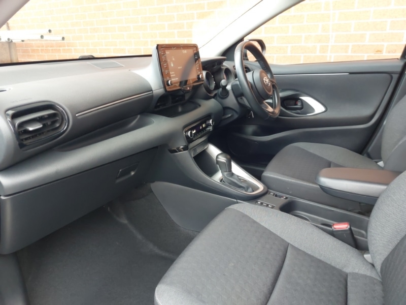 Used Toyota Yaris 2022 for sale - 77449143: Photo 5