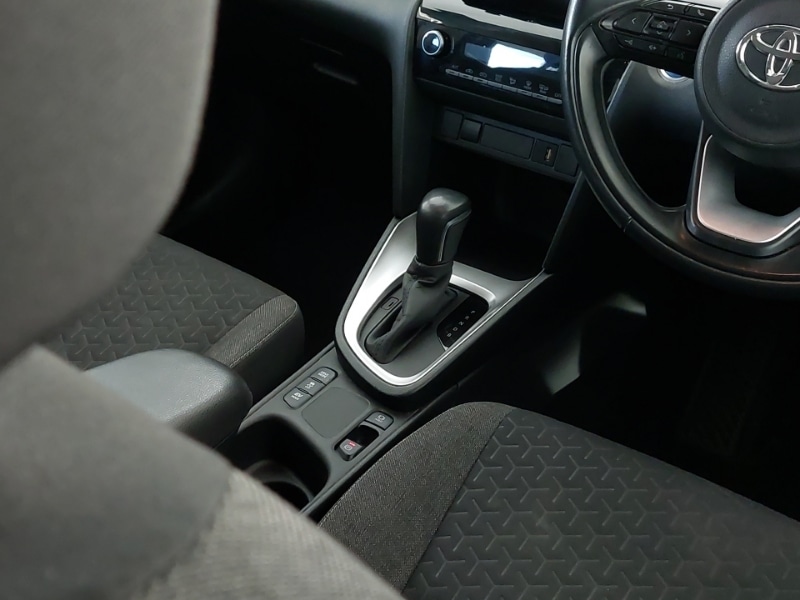 Used Toyota Yaris Cross 2022 for sale - 77174304: Photo 11