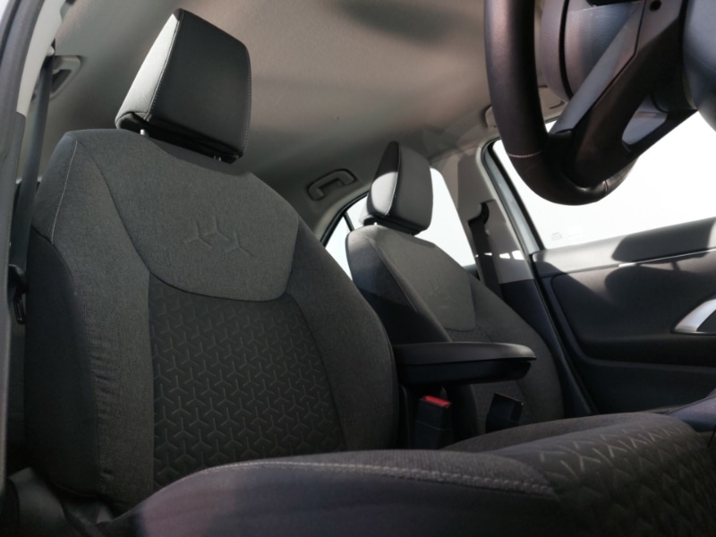 Used Toyota Yaris Cross 2022 for sale - 77174304: Photo 12