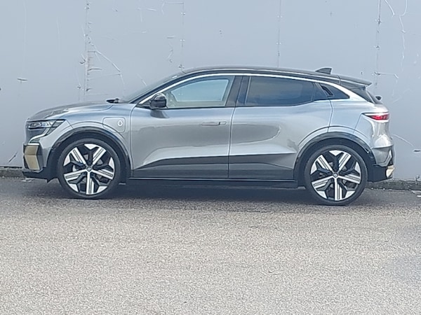 Used Renault Megane E Tech 2023 for sale - 76325346: Photo 4