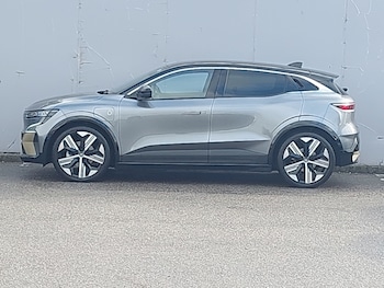 Used Renault Megane E Tech 2023 for sale - 76325346: Photo 4