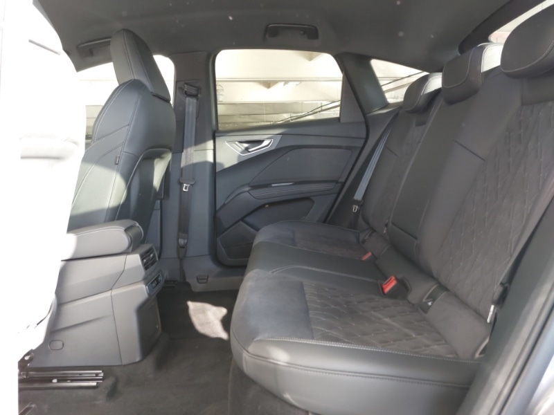 Used Audi Q4 e-tron 2024 for sale - 77876391: Photo 6