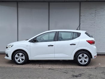 Used Dacia Sandero 2024 for sale - 78477773: Photo