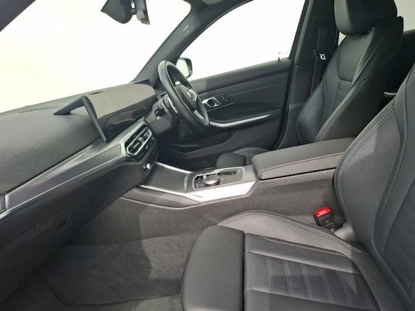 Used BMW 3 Series 2024 for sale - 76305907: Photo 5
