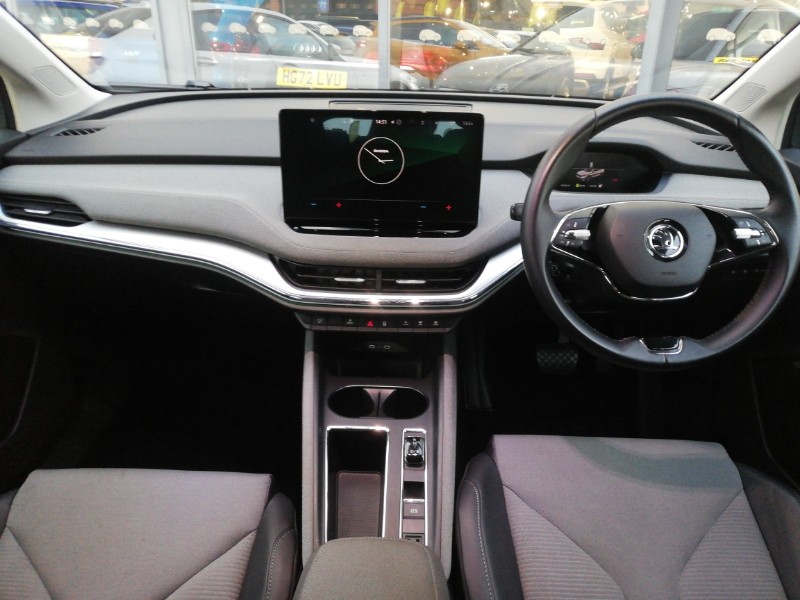 Used Skoda Enyaq 2023 for sale - 76935722: Photo 2