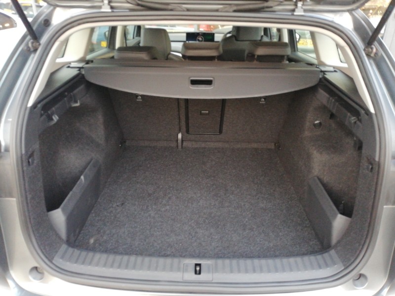 Used Skoda Enyaq 2023 for sale - 76935722: Photo 8