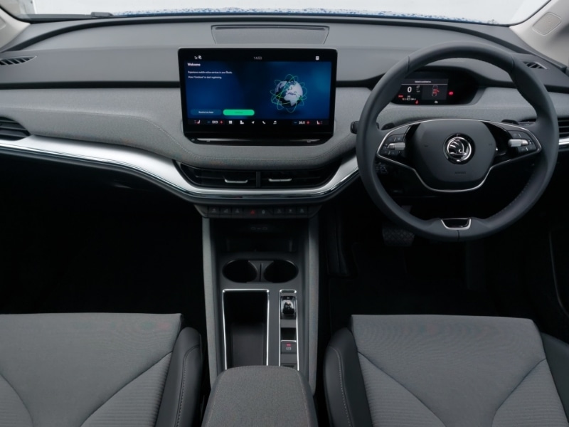 Used Skoda Enyaq 2025 for sale - 76951975: Photo 2