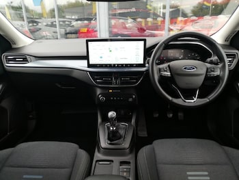 Used Ford Focus 2022 for sale - 76285837: Photo 2