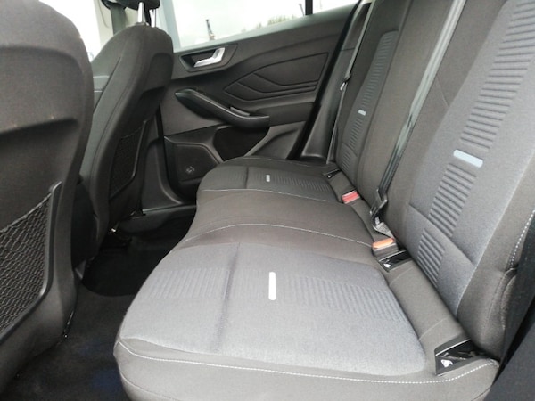 Used Ford Focus 2022 for sale - 76285837: Photo 6