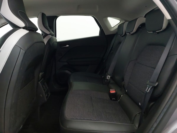 Used Renault Captur 2024 for sale - 76293806: Photo 6