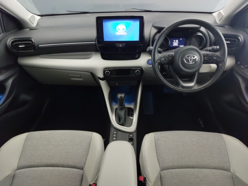 Used Toyota Yaris 2022 for sale - 77875676: Photo 2