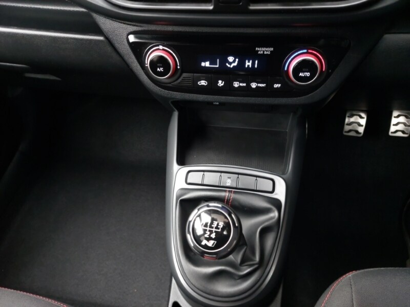 Used Hyundai i10 2021 for sale - 77816966: Photo 11