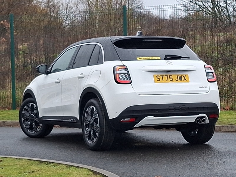 Used Fiat 600 2025 for sale - 76889665: Photo 3