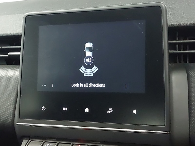 Used Renault Clio 2023 for sale - 76714054: Photo 10